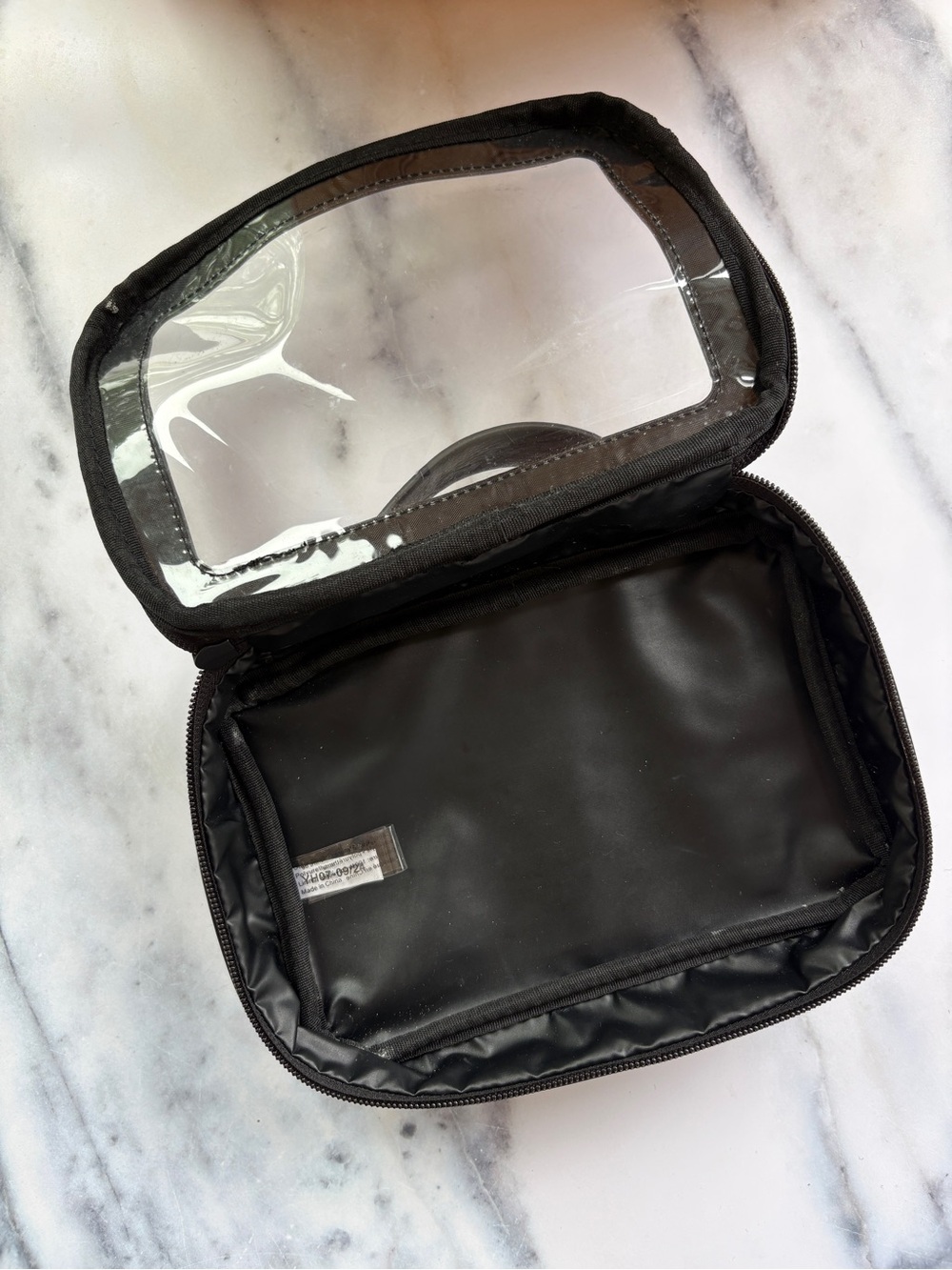 BEIS In Flight Cosmetic Case - Picture 3 of 11